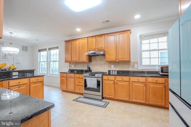 66 HARNESS WAY, Chesterfield, NJ 08515