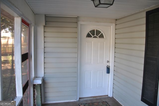 1384 Womack Avenue, East Point, GA 30344