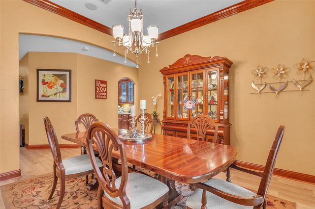 1921 Willow Bend Drive, Oak Leaf, TX 75154