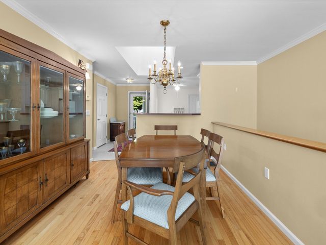 30 William Onthank Ln 30, Southborough, MA 01772