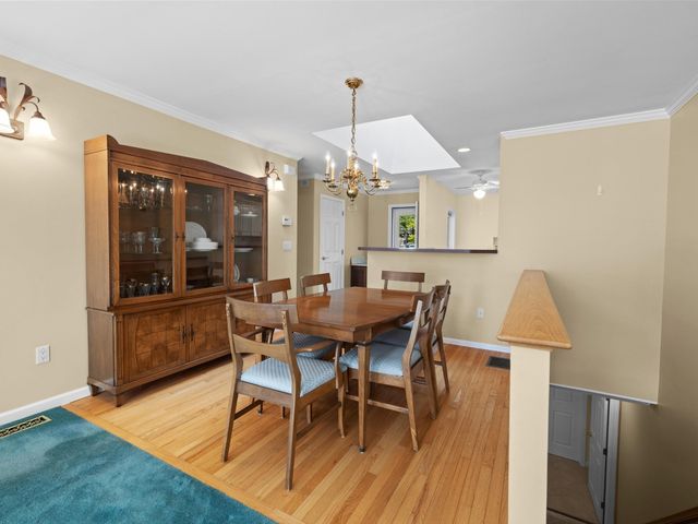 30 William Onthank Ln 30, Southborough, MA 01772
