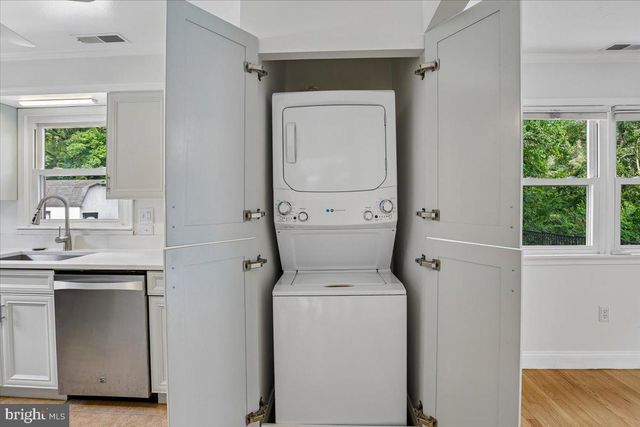833 MEADOW RD, Severn, MD 21144