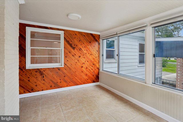 833 MEADOW RD, Severn, MD 21144