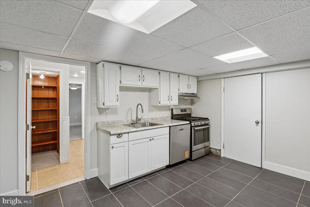 833 MEADOW RD, Severn, MD 21144