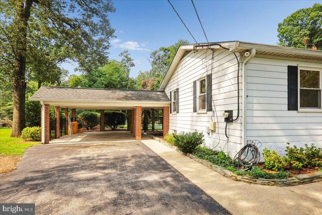 833 MEADOW RD, Severn, MD 21144