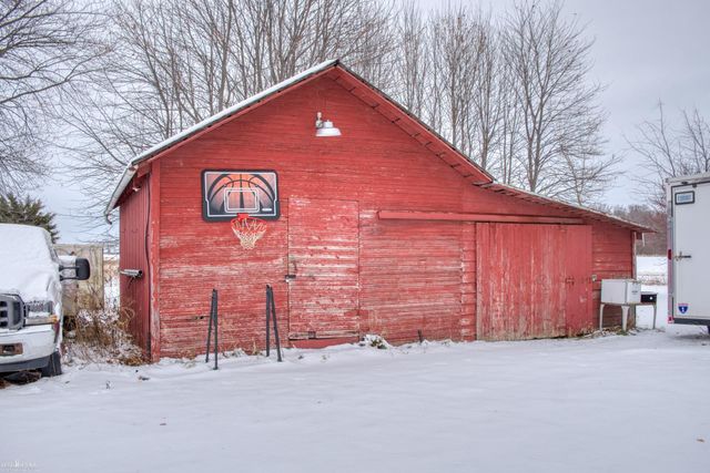 4301 Allan Road, Owosso, MI 48867