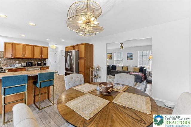 2711 Oak View Lane, Coolbaugh Twp, PA 18466