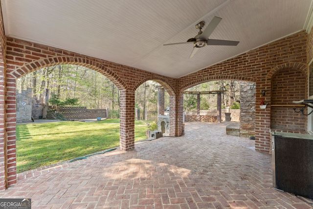 543 Windsong Lake Drive, Commerce, GA 30529