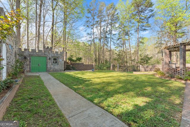 543 Windsong Lake Drive, Commerce, GA 30529