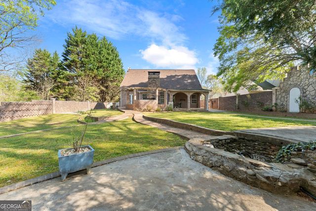 543 Windsong Lake Drive, Commerce, GA 30529