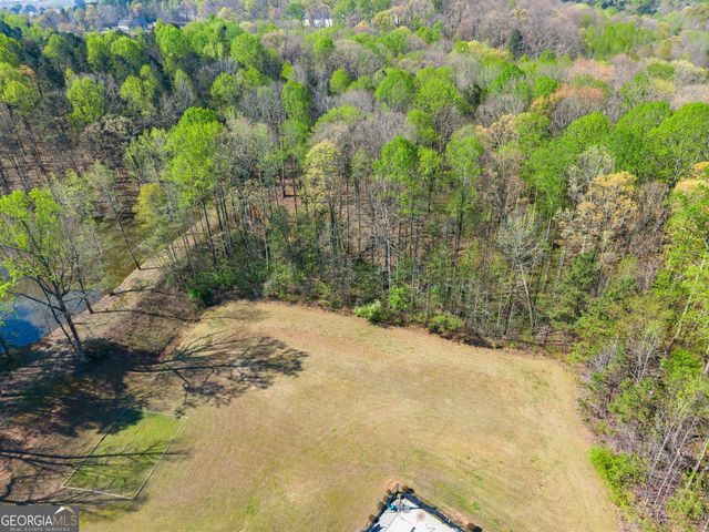 543 Windsong Lake Drive, Commerce, GA 30529