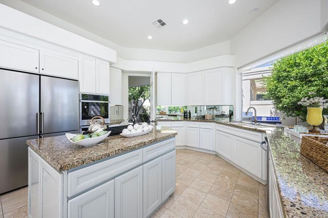 75070 Muirfield Court, Indian Wells, CA 92210