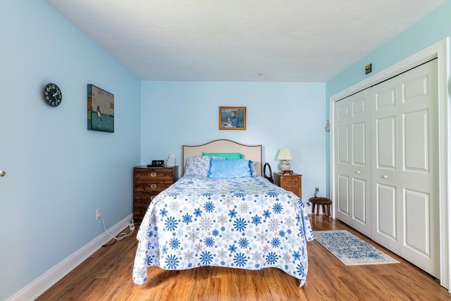 24 Greenleaves 416, Amherst, MA 01002