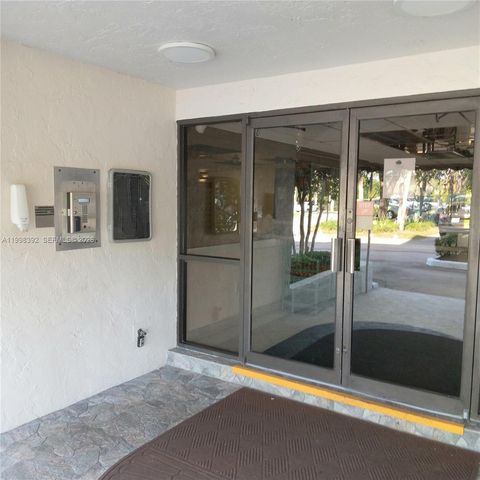 5570 NW 44th St 507A, Lauderhill, FL 33319