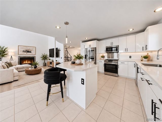 3863 East River Road, Grand Island, NY 14072