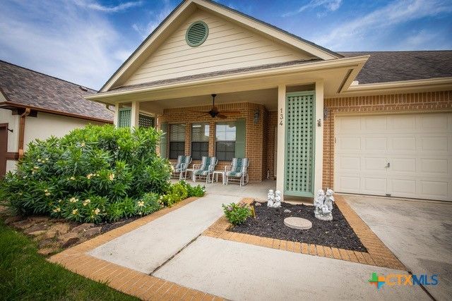 134 Georgia Place, New Braunfels, TX 78130