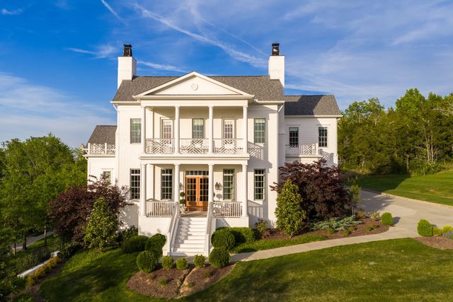 9242 Lehigh Dr, Brentwood, TN 37027