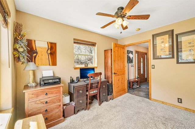 858 Oak Ridge Road, Manitou Springs, CO 80829
