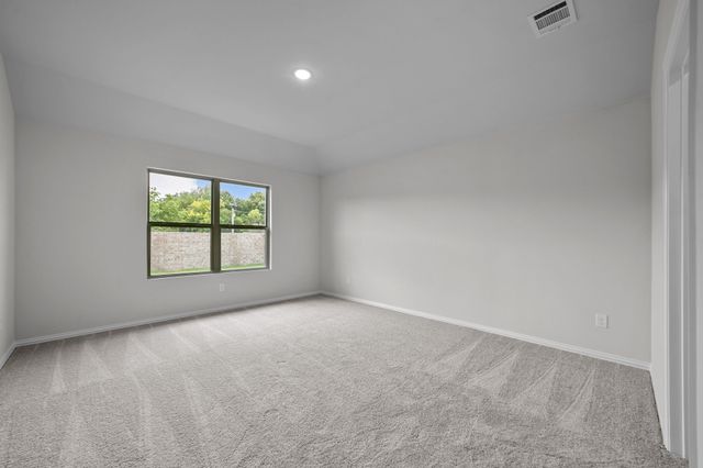 552 Ridgewood Drive, Van Alstyne, TX 75495