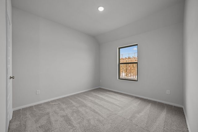552 Ridgewood Drive, Van Alstyne, TX 75495