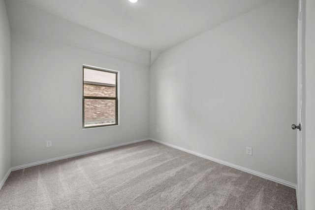 552 Ridgewood Drive, Van Alstyne, TX 75495