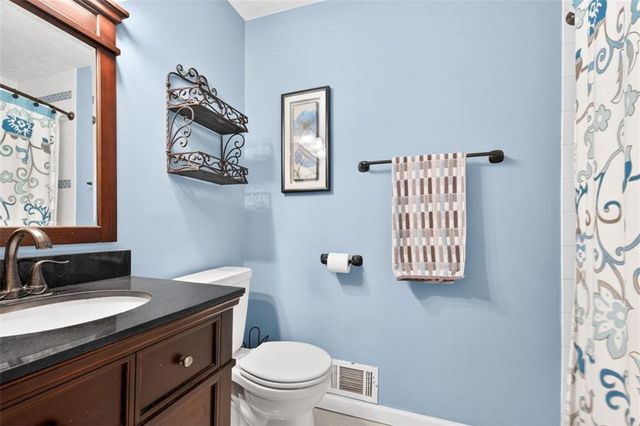 850 Winnbrook Drive, Dacula, GA 30019