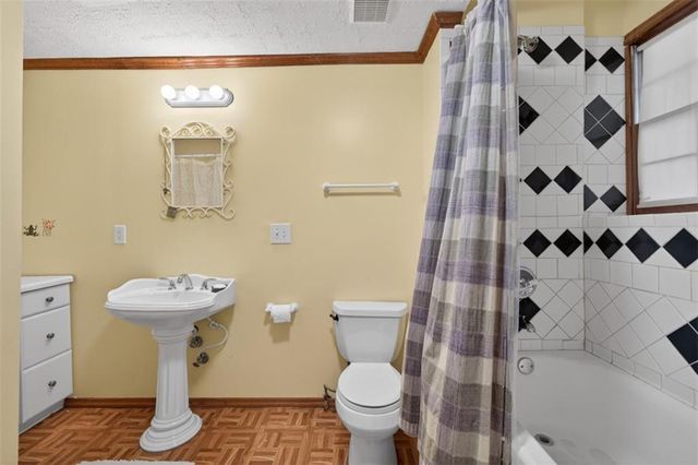 850 Winnbrook Drive, Dacula, GA 30019