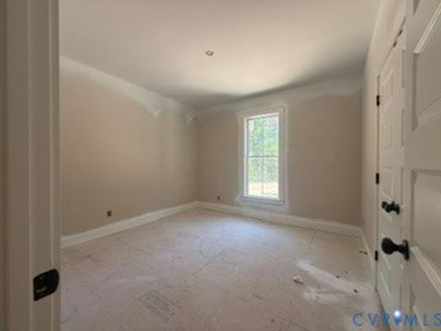 14502 Gatewood Rd, Dewitt, VA 23840
