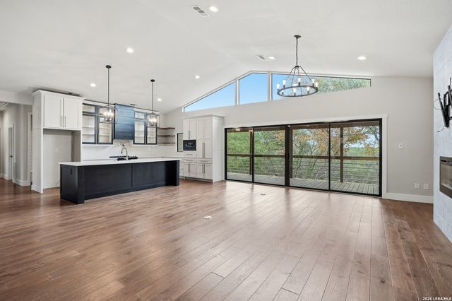 29307 Grand Coteau, Boerne, TX 78015