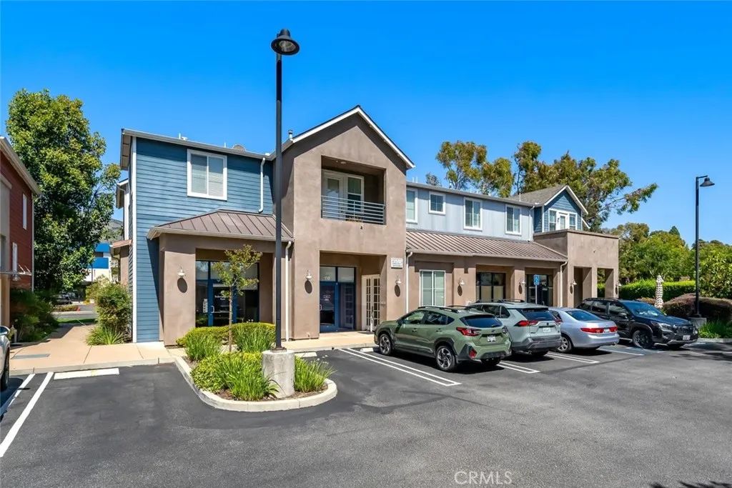 3591 Sacramento Drive 216, San Luis Obispo, CA 93401