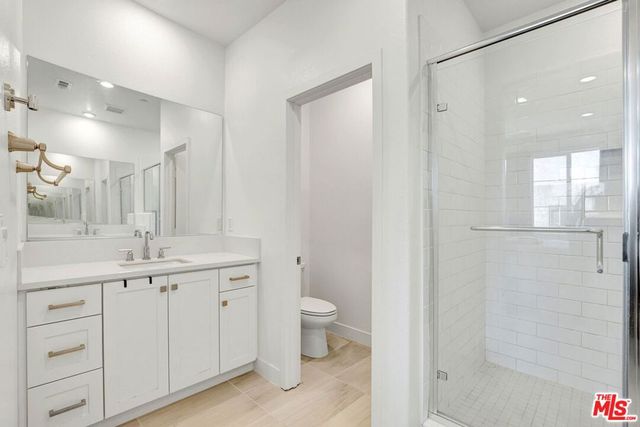 27408 Horizon View Lane, Valencia, CA 91381