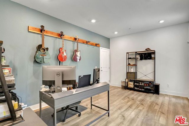 27408 Horizon View Lane, Valencia, CA 91381