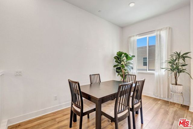 27408 Horizon View Lane, Valencia, CA 91381