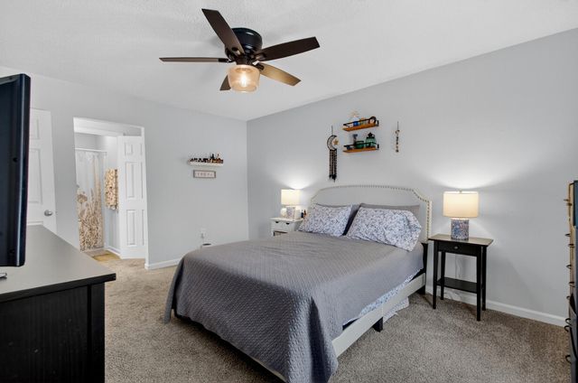 1402 Camp Road Apt 9g, Charleston, SC 29412