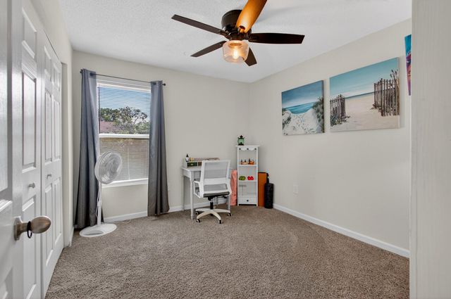 1402 Camp Road Apt 9g, Charleston, SC 29412