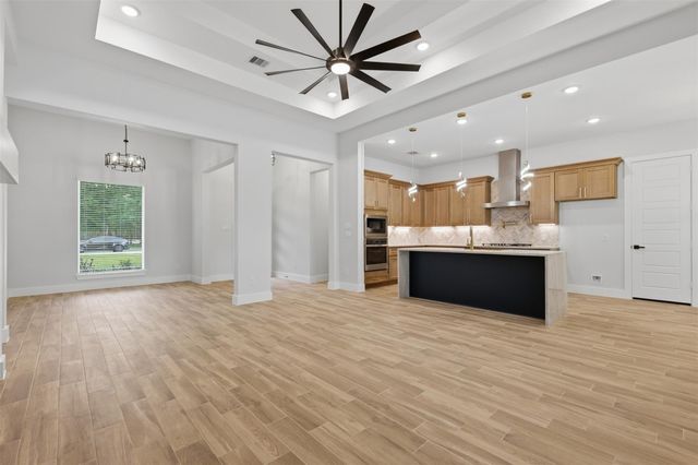 2638 Fountain View Street, Roman Forest, TX 77357