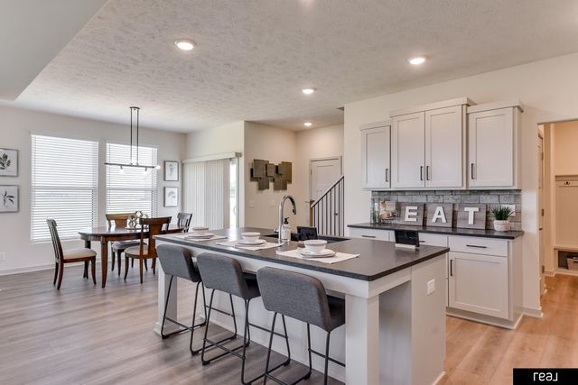 5413 N 191st Street, Elkhorn, NE 68022