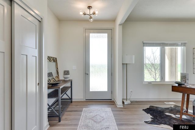 5413 N 191st Street, Elkhorn, NE 68022