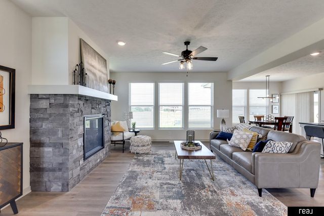 5413 N 191st Street, Elkhorn, NE 68022