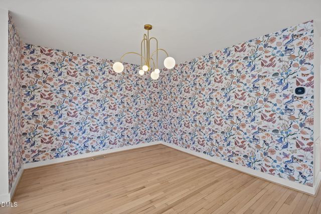 105 Oakstone Drive, Chapel Hill, NC 27514