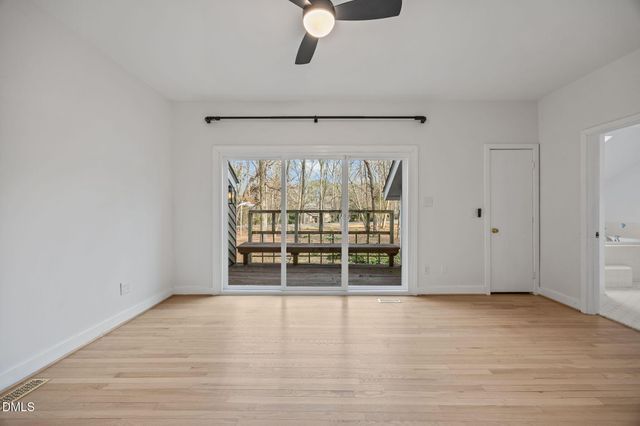 105 Oakstone Drive, Chapel Hill, NC 27514