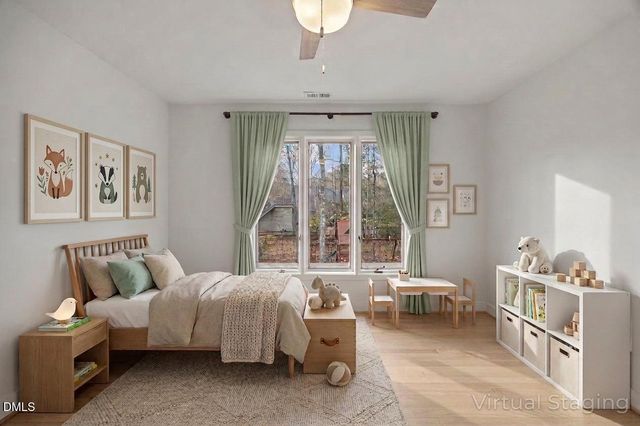 105 Oakstone Drive, Chapel Hill, NC 27514