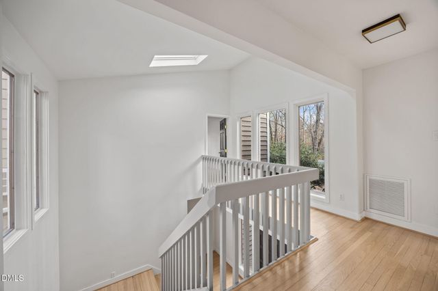 105 Oakstone Drive, Chapel Hill, NC 27514