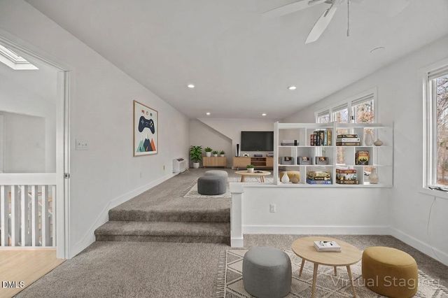 105 Oakstone Drive, Chapel Hill, NC 27514