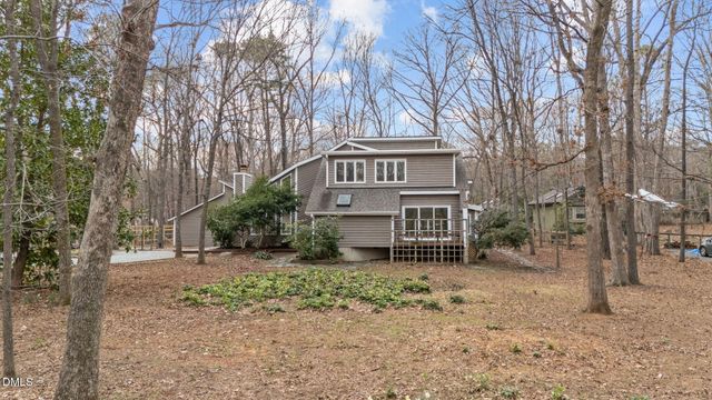 105 Oakstone Drive, Chapel Hill, NC 27514
