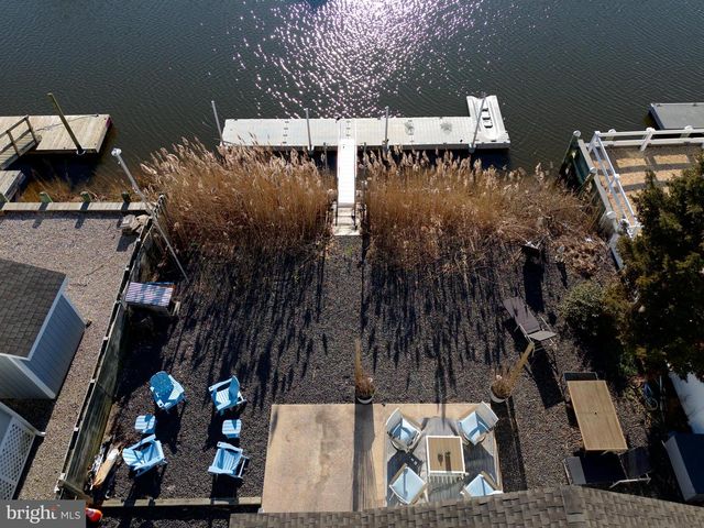 41 W RARITAN DR, Tuckerton, NJ 08087