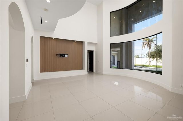 1000 Travis Street, Mission, TX 78572