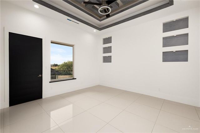 1000 Travis Street, Mission, TX 78572