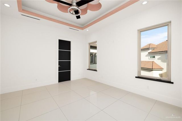 1000 Travis Street, Mission, TX 78572