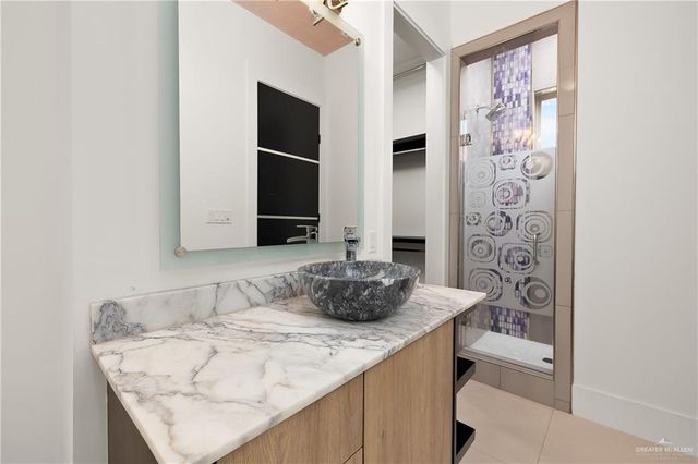 1000 Travis Street, Mission, TX 78572